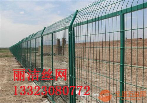 新余鐵絲護欄網(wǎng)產(chǎn)品特點 新余鐵絲護欄網(wǎng)產(chǎn)品用途 鐵絲護欄網(wǎng)產(chǎn)品報價