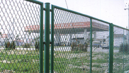 鋼板護(hù)欄網(wǎng) 鐵路圍欄網(wǎng) 防眩網(wǎng) 橋梁防護(hù)網(wǎng) 結(jié)實耐用 廠價直銷_五金、工具_(dá)世界工廠網(wǎng)中國產(chǎn)品信息庫