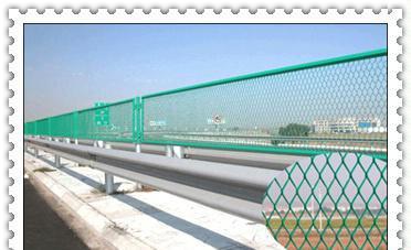 柳州高速公路護(hù)欄網(wǎng)生產(chǎn)廠家 規(guī)格、報(bào)價(jià)與選購指南